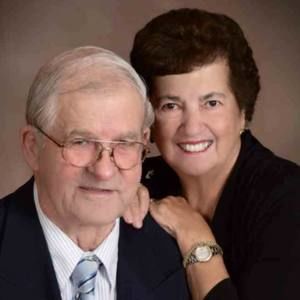 Meet your Posher, Gloria